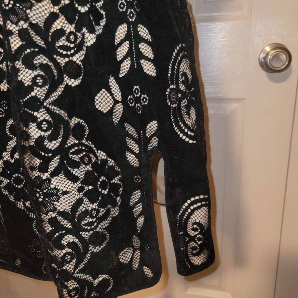 Gorgeous Saylor Velvet Black/Beige Above the Knee Mini Dress - Size Small - Picture 7 of 9